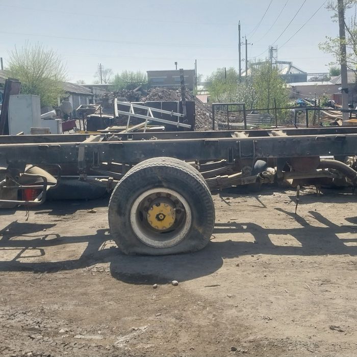 Ман автомабили сотилади