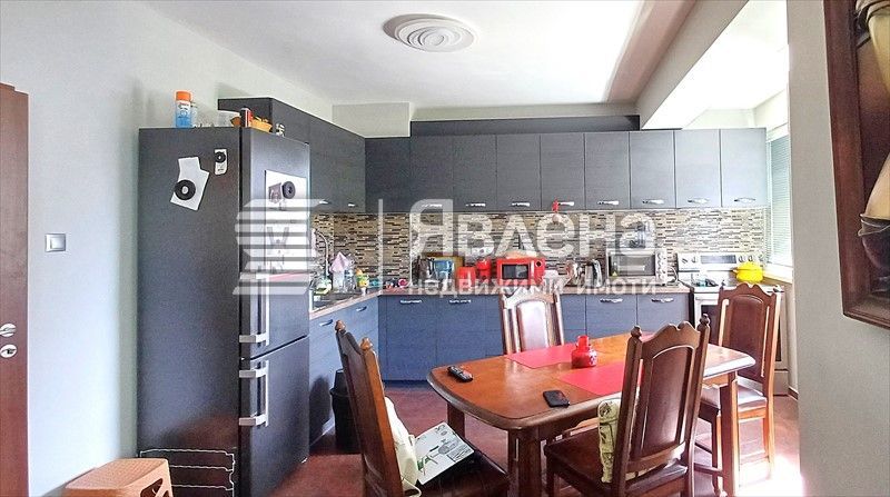 Продава се Двустаен апартамент в София, Гео Милев - 68 кв.м за 3375 €/кв.м - Снимка #3