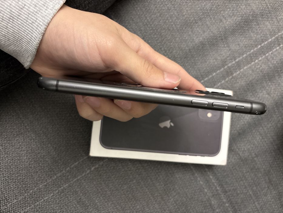 Продам Iphone 11 128Gb