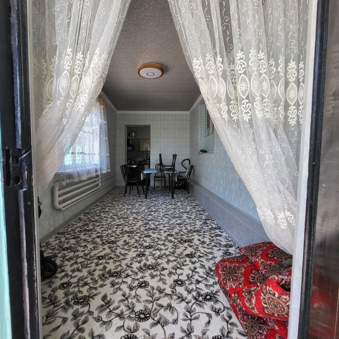 Уй сотилади Нурафшон Ш нурафшон кочаси 1/2уй