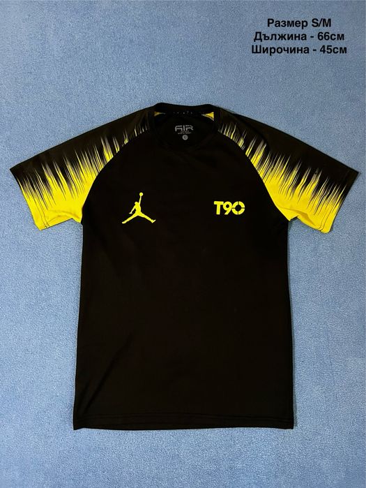 Мъжки спортни горници, якета, тениски