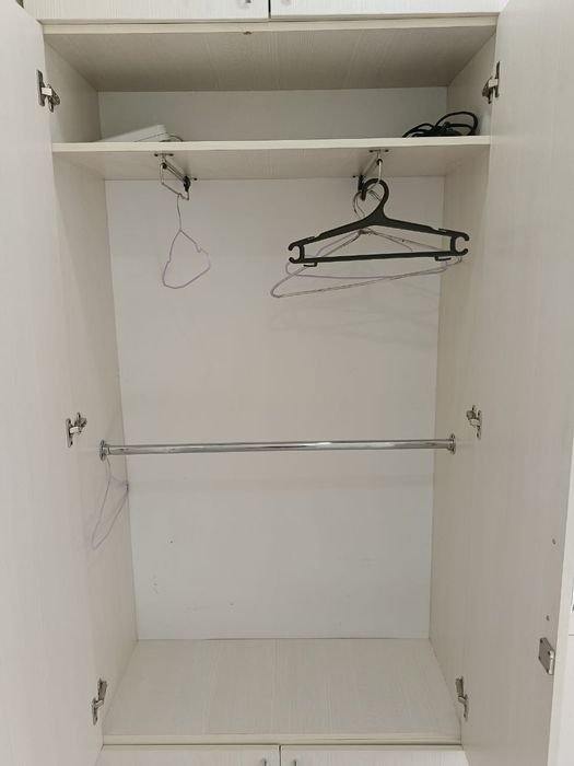 Шкаф для прихожей