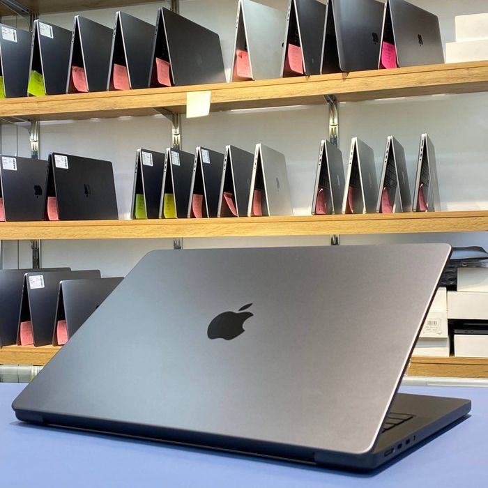 MacBook Pro M3 Pro