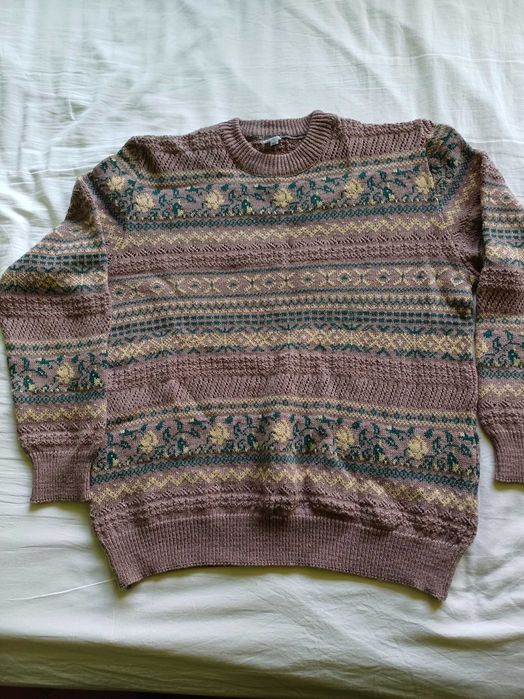 Пуловер български