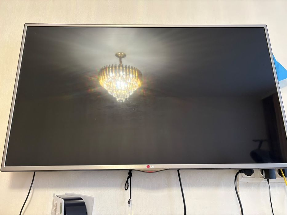 Продам телевизор LG
