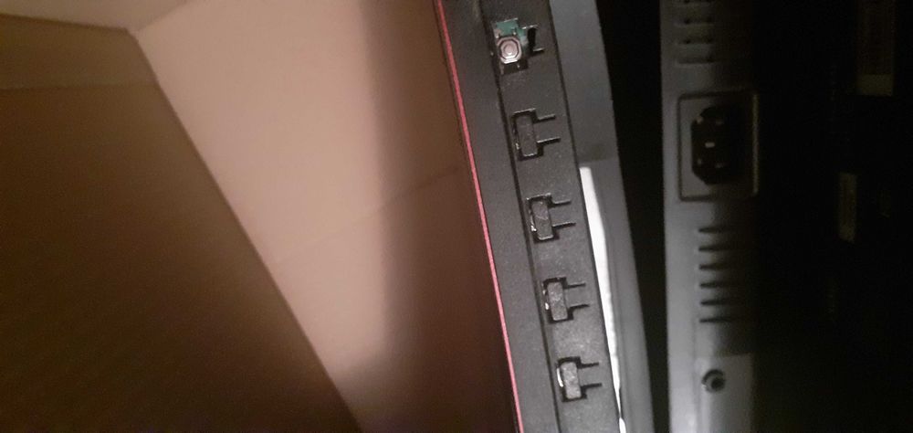 Vând monitor gaming curbat aoc C24G1!
