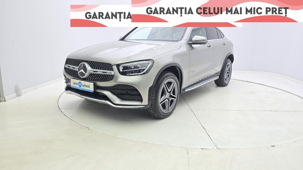 Mercedes-Benz GLC Coupe mercedes-benz glc-coupe ver-300-de-4matic-9g--tronic-amg-line