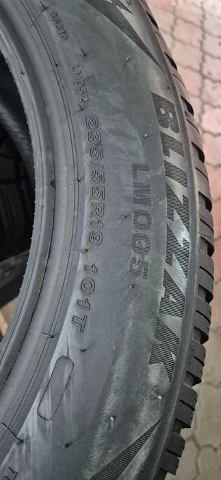 anvelope Bridgestone 235/55/19 m&s iarna