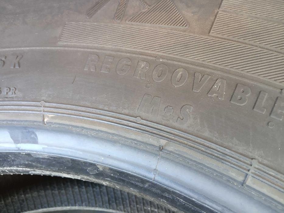 Тежкотоварни гуми 11R22.5 Continental Construction HSC1 148/145K M+S