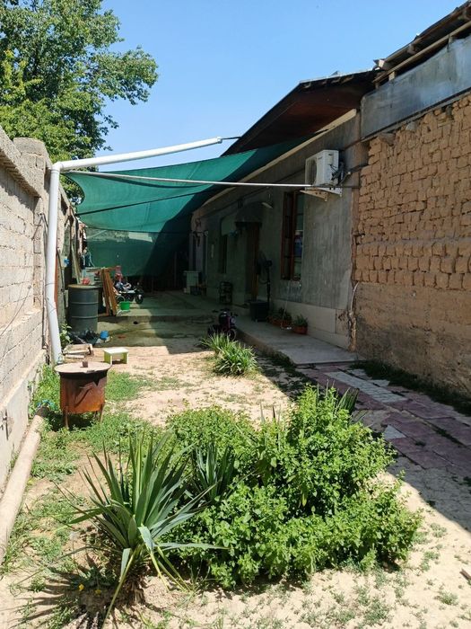 Срочно продаётся дом 2 сот 2 комната  в колесе дол дорога