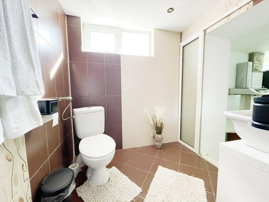 Дава се под наем Двустаен апартамент в Варна, Бриз - 60 кв.м за 550 € - Снимка #6