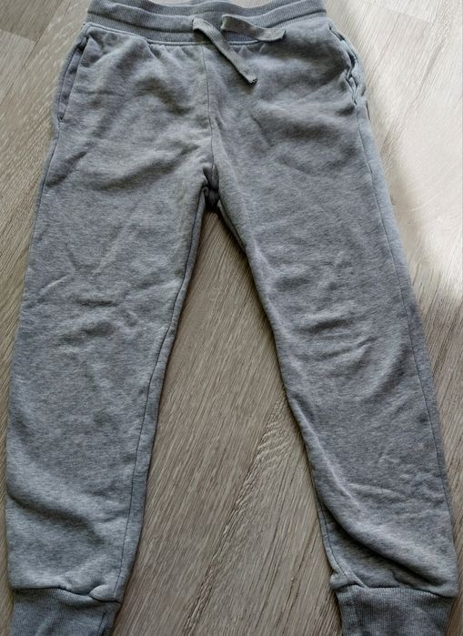 Лот 4 бр. панталони Benetton,H&M,LCWkiki -размер122