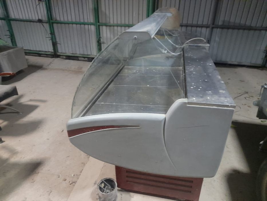 Ветринный холодильник