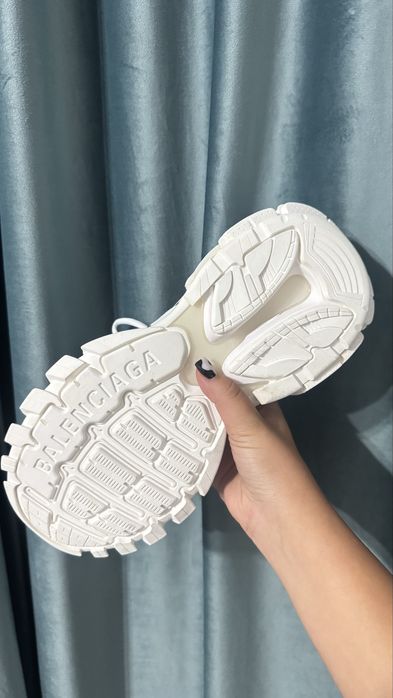 Balenciaga Truck
