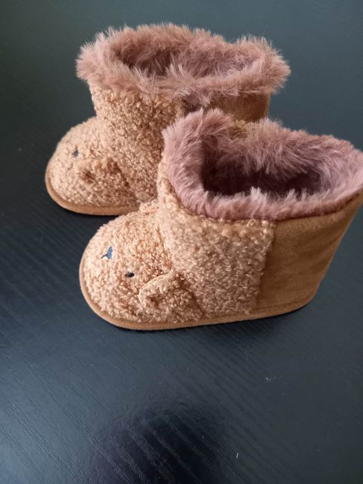 Детски пантофи-мечета