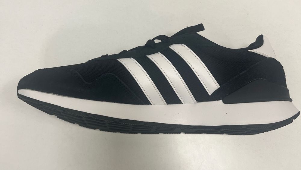 ADIDAS RUN 60s маратонки