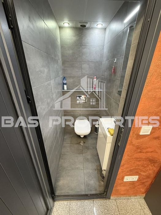 Дава се под наем Офис в София, Света Троица - 40 кв.м за 734.4 € - Снимка #4