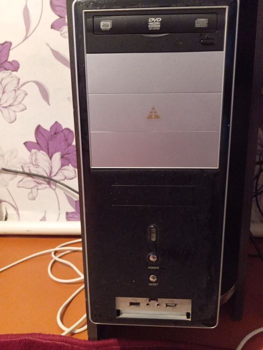Продается компьютер комплект