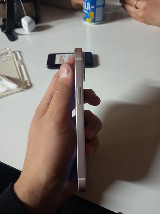 Iphone 13 256gb розовый 85 АКБ