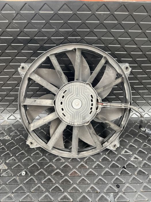 Electroventilator Valeo FS1572 / GMV140CEM00 / 9661571480 Peugeot Citroen