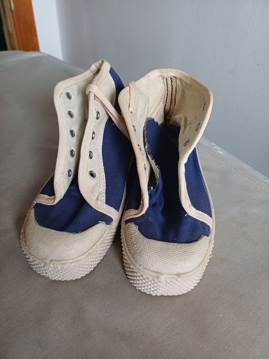 Bascheti, teniși noi nouți din perioada comunista