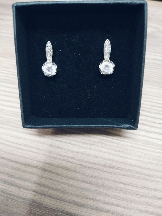Продам серьги серебряные
