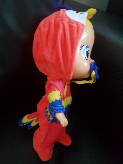 Плачещо бебе с истински сълзи. Crybabies.