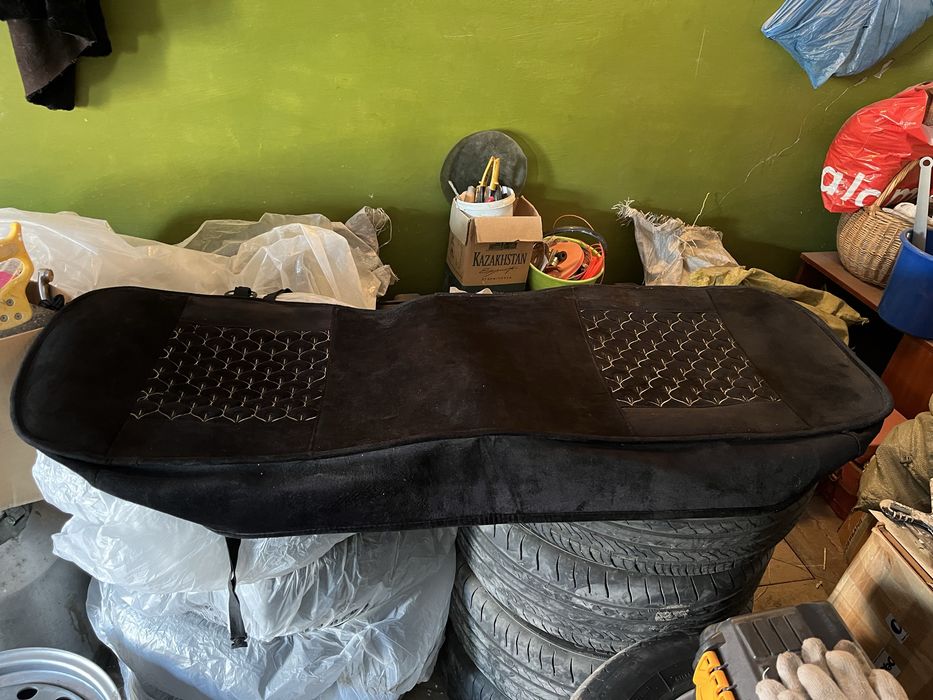 Чехлы на авто универсальный