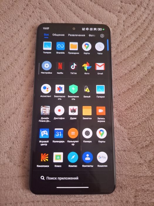 Продам смартфон Pokо ф3