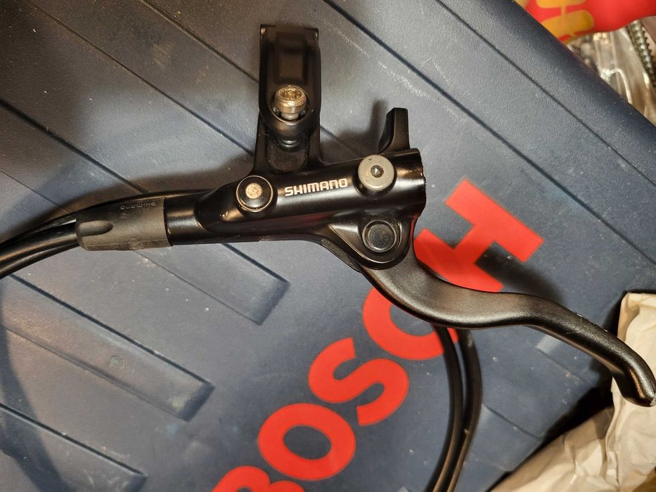 4 бутални спирачки комплект Shimano BL-M4100. Цената е крайна!