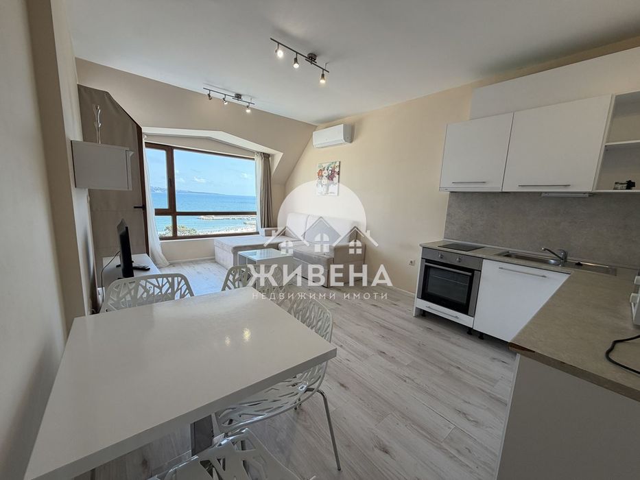 Продава обзаведен 2-стаен апартамент, кв. Аспарухово
