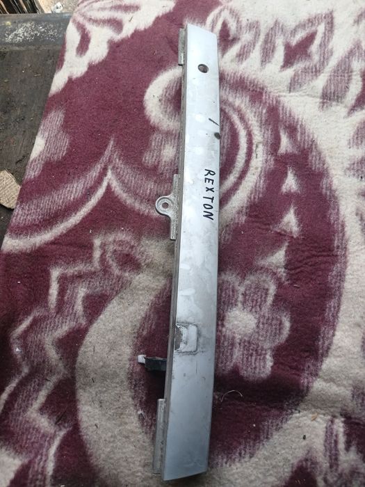 Планка багажника Sang Yong REXTON 1е поколение