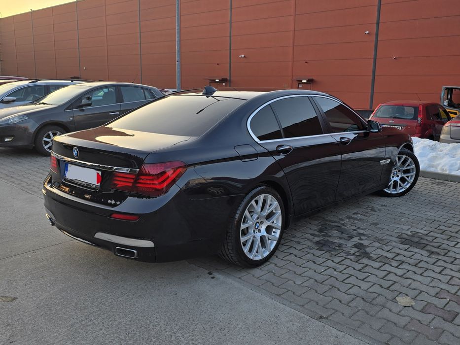 BMW 740 XD / LCI / 2014 /  313 cp / Pachet M / km reali / jante 20 /
