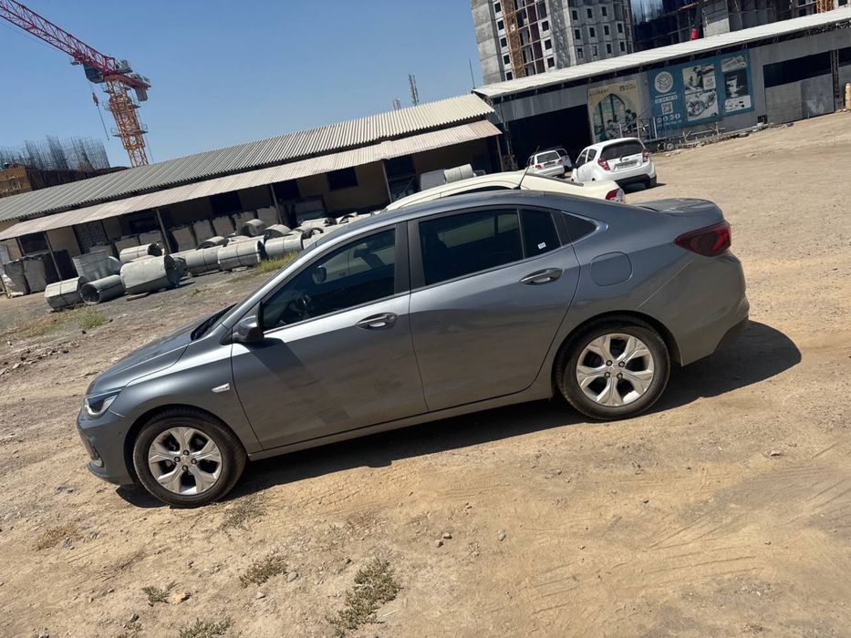 Chevrolet Onix 1.2 turbo