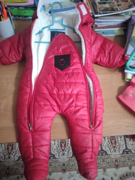 Комбинезон для новорожденной