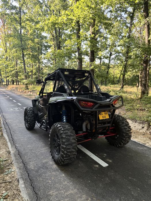 Polaris rzr 1000 (110cp)
