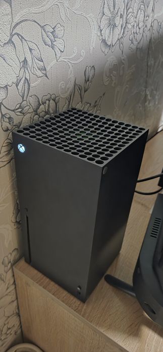 Xbox X Series продам