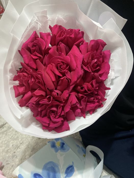 продается букет роз