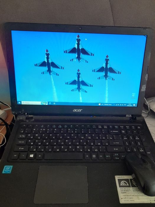 На запчасти Ноутбук Acer рабочий