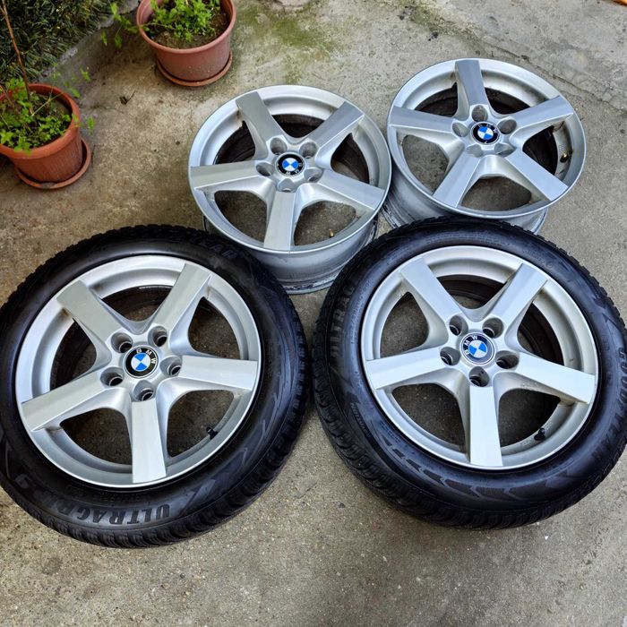 BMW Е87 4-ри джанти с две зимни гуми 205/55R16