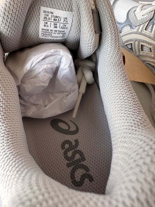 Pantofi sport unisex Asics Gel-Nyc marime 41 si 42,5