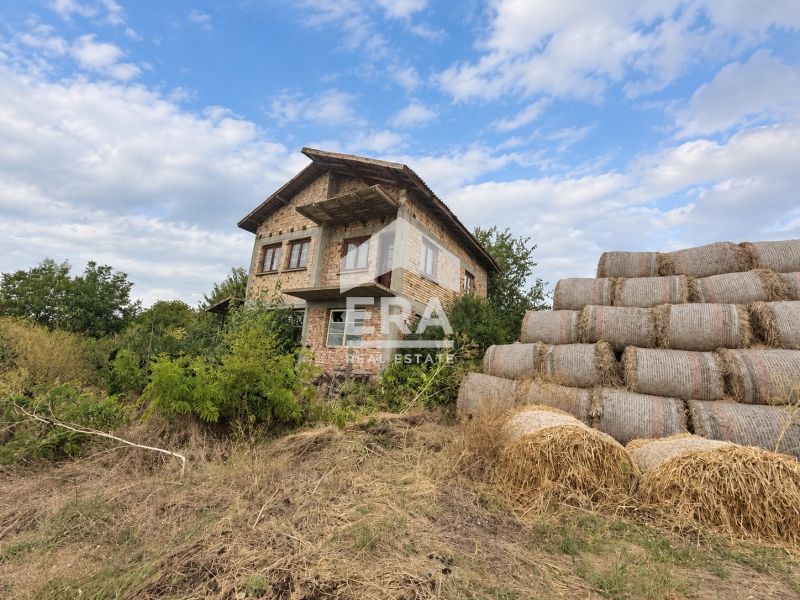 Продава се Склад в с. Семерджиево, Област Русе - 530 кв.м за 429 €/кв.м - Снимка #3
