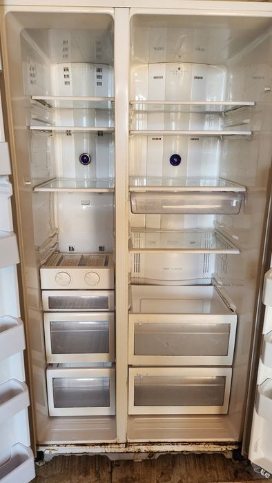 Продам срочно холодильник