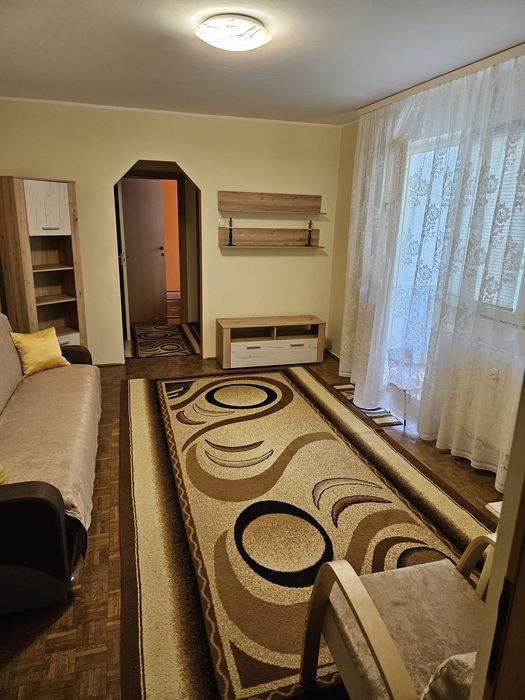 Apartament 2 camere, renovat, mobilat, complet utilat. Brazda Lui Novac Craiova.