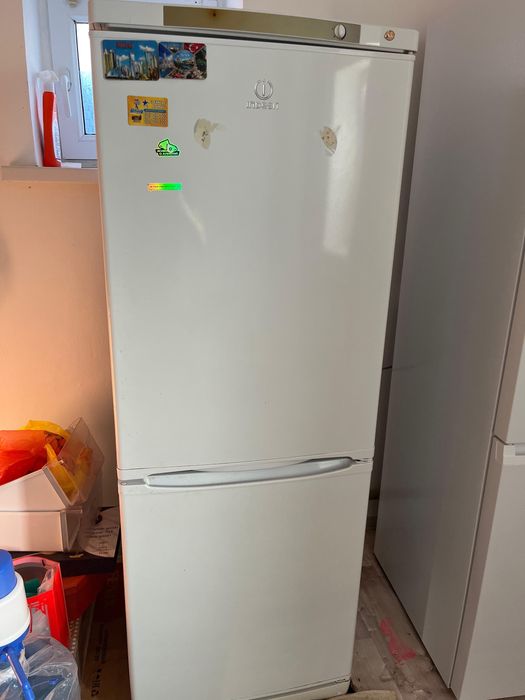 Холодильник, Indesit