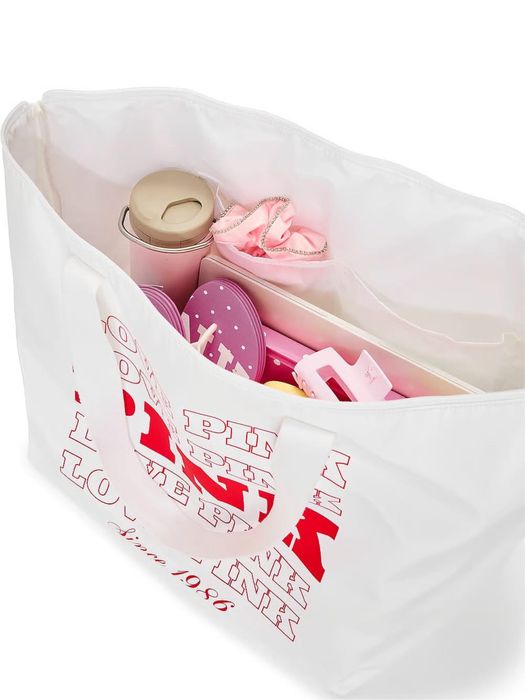 Чанта и плажна кърпа Victoria’s Secret Pink