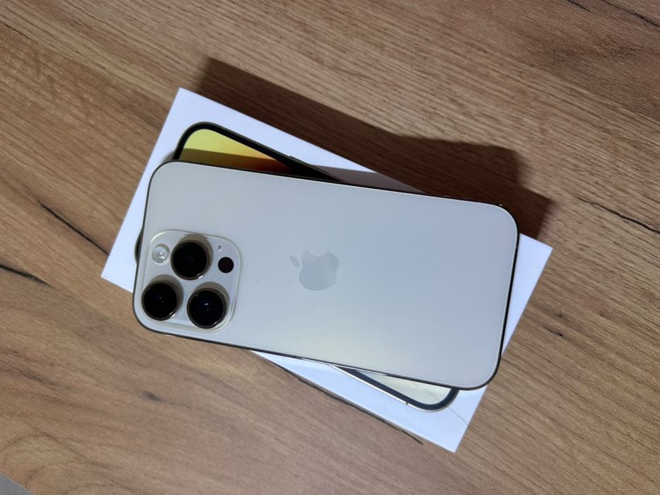 iphone 14 pro в золотом цвете