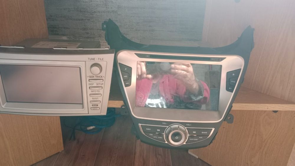 Продам автомагнитолу