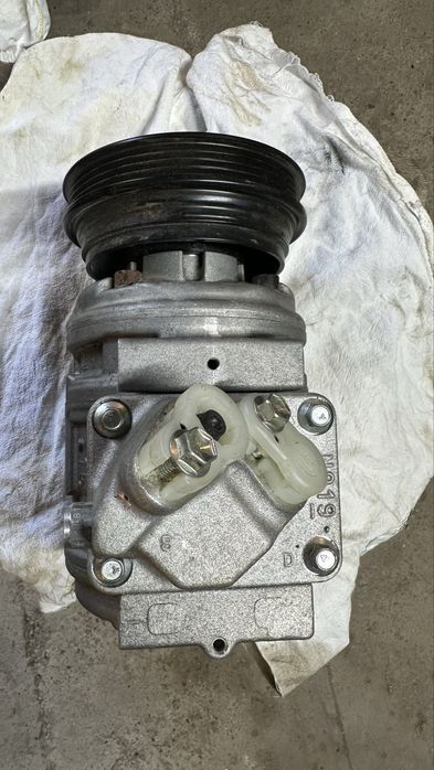 Новый оригинальный компрессор кондиционера Denso