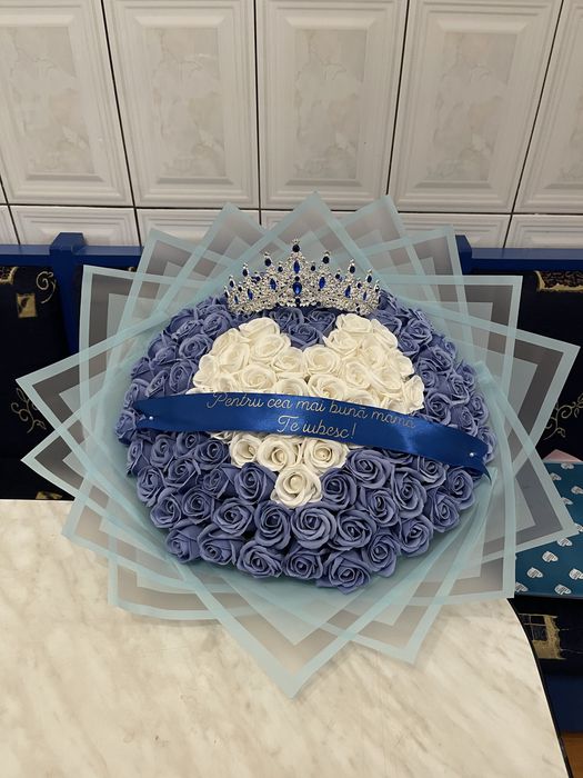 Buchet 101 trandafiri